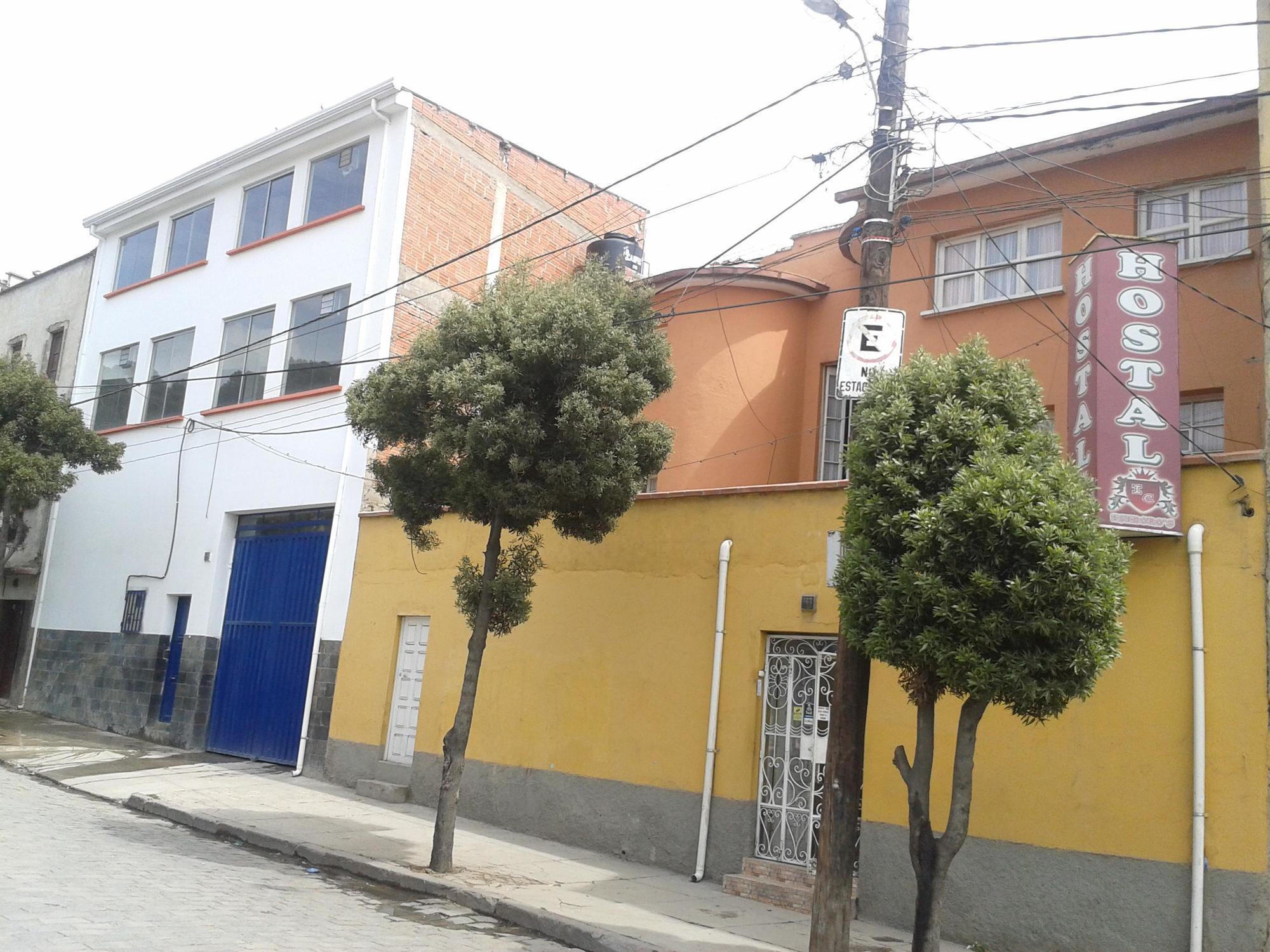 Hostal Isidoros - Terminal De Buses La Paz Exterior photo